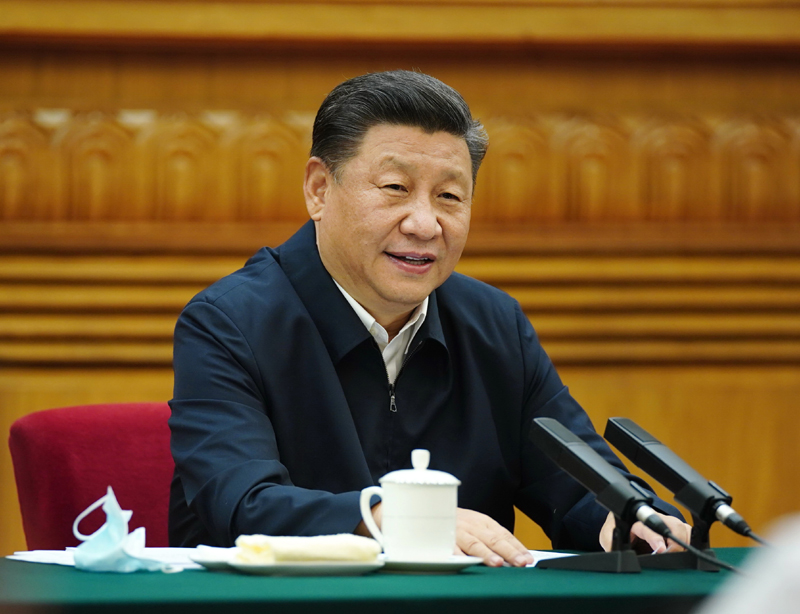7月21日，中共中央總書記、國(guó)家主席、中央軍委主席習(xí)近平在京主持召開企業(yè)家座談會(huì)并發(fā)表重要講話。新華社記者 鞠鵬 攝